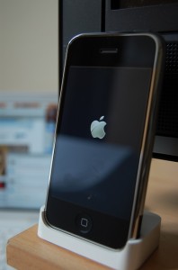 Original_iPhone_docked